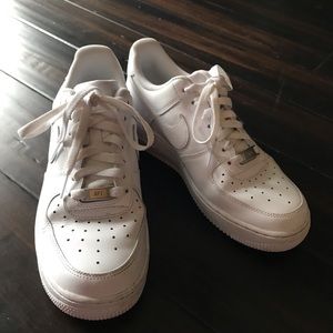 White air force 1’s